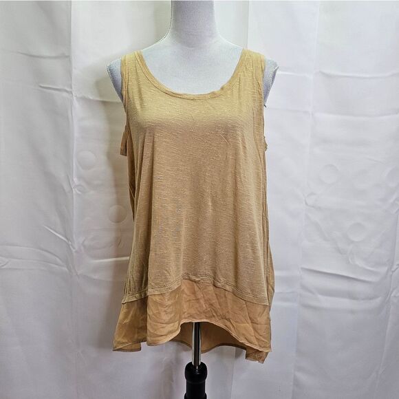 BCBGMaxAzria Gold Satin Trim Swing Tank Size Medium - Picture 1 of 8